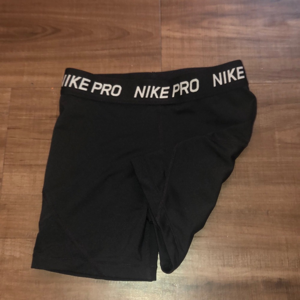 Never worn Nike pros